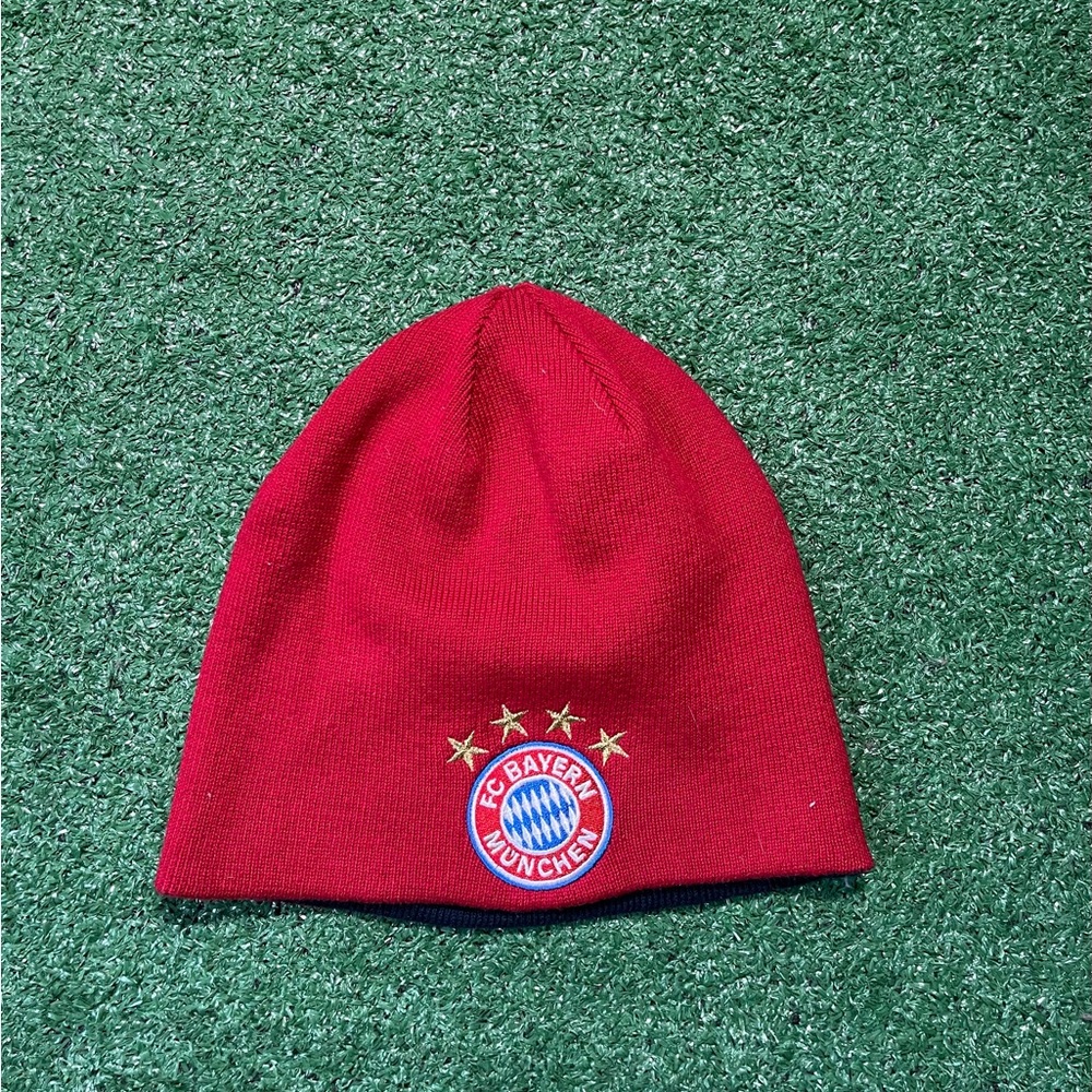 FC Bayern Munich Red/Black Double Sided Beanie